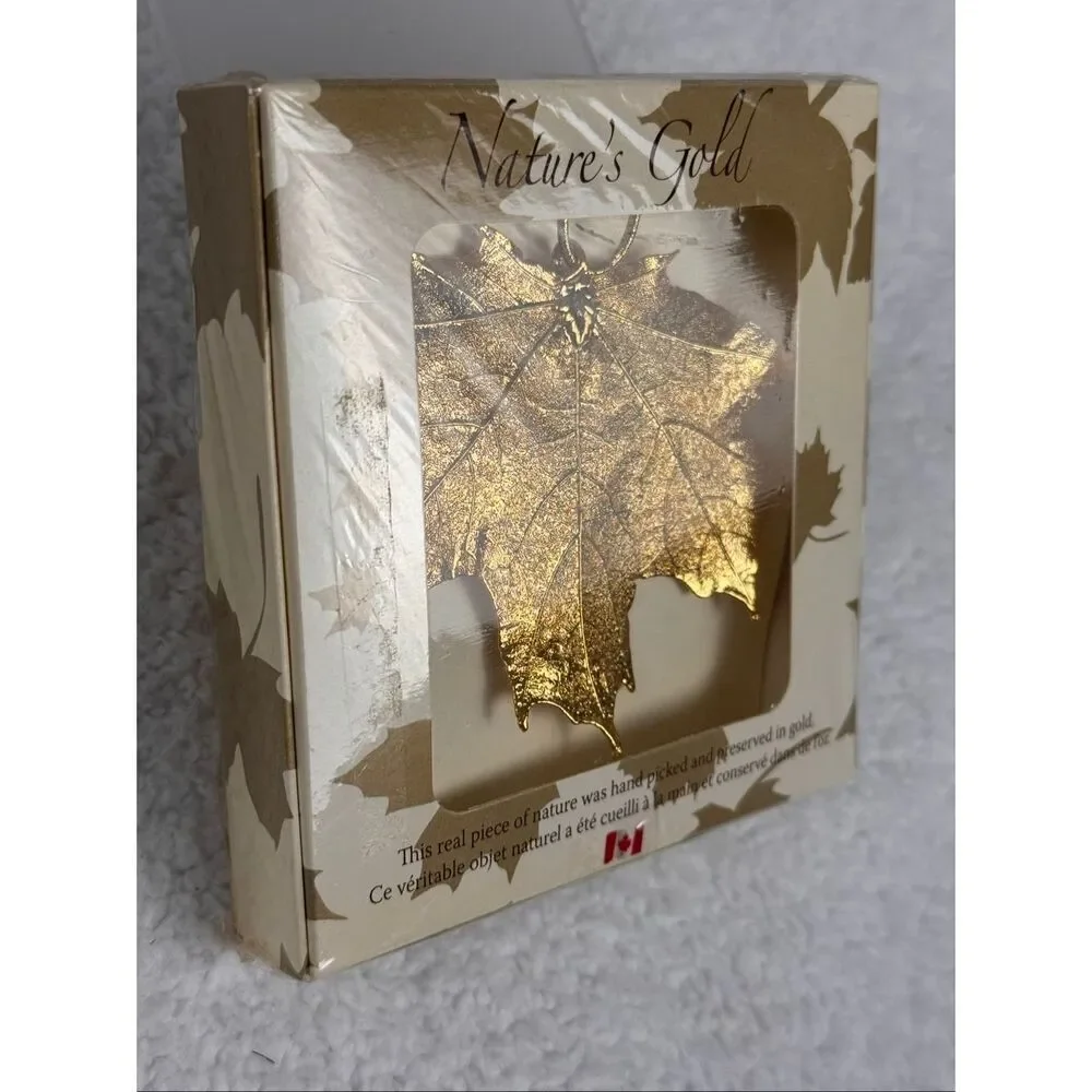 Nature's Gold Yellow Gold Maple Leaf Ornament/New